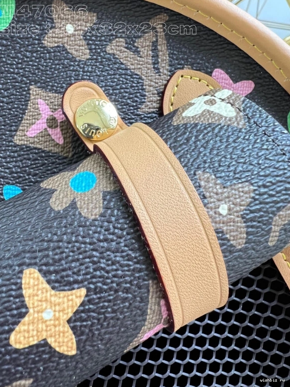 WIS LOUIS VUITTON Dog Bag-44*32*23CM 1122